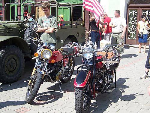 Druhé setkání majitelů mopedů Stadion v Rakovníku a na Křivoklátě