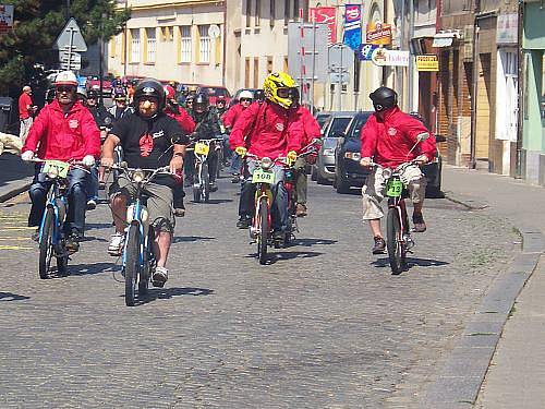 Druhé setkání majitelů mopedů Stadion v Rakovníku a na Křivoklátě