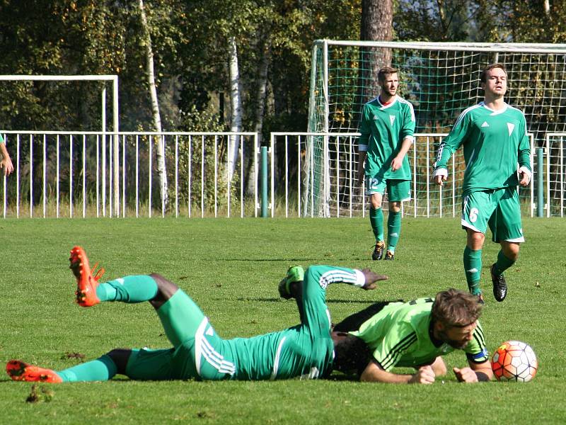 Fotbalisté Tatranu Rakovník prohráli v 8. kole divize s Velvary 0:1.