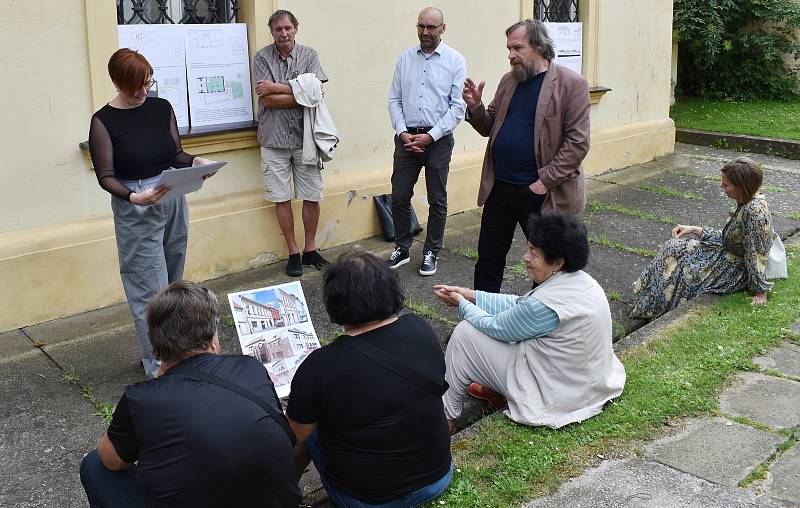 Veřejná prezentace projektu přístavby Rabasovy galerie v Rakovníku.