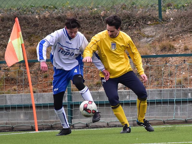 Rezerva rakovnického SK prohrála v přípravě se staršími dorostenci Kladna vysoko 0:11.