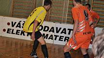 Futsalová soutěž na Rakovnicku. Oranžoví (Kings), žlutí (Třtice), modří (Slabce), červení (Branov).