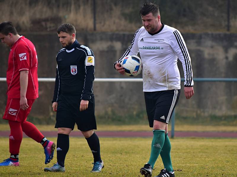 Rakovnická Olympie zdolala v prvním jarním kole okresního přeboru Kroučovou 3:0