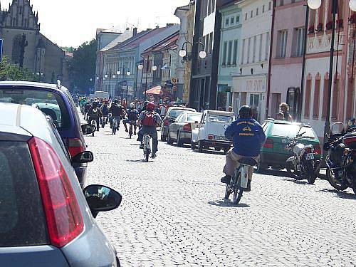 Druhé setkání majitelů mopedů Stadion v Rakovníku a na Křivoklátě