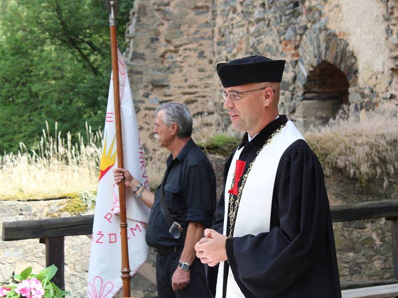 Nejen bohoslužba přilákala na Krakovec mnoho návštěvníků.