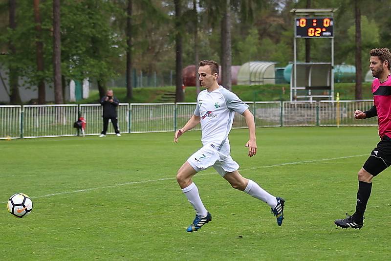 Z divizního fotbalového utkání Tatran Rakovník - Polaban Nymburk (3:0)