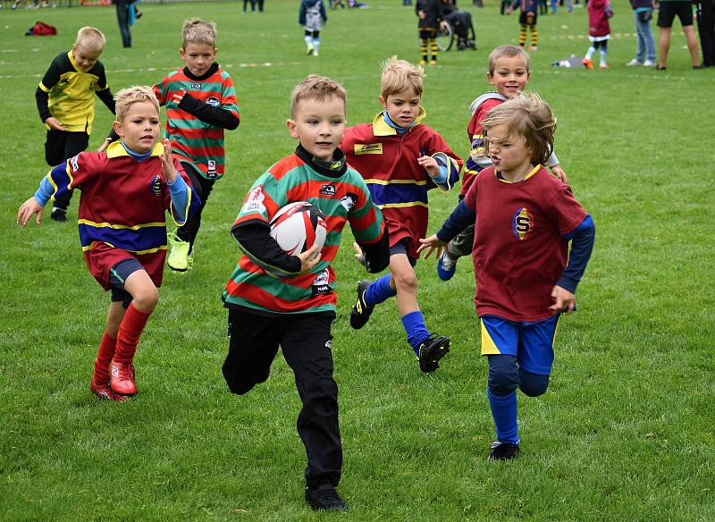 Na hřišti na Zátiší v Rakovníku se uskutečnil Dětský sportovní den, který uspořádali rakovničtí ragbisté.