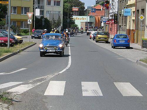 Druhé setkání majitelů mopedů Stadion v Rakovníku a na Křivoklátě