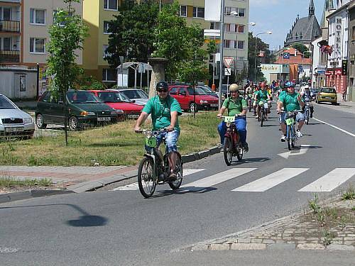 Druhé setkání majitelů mopedů Stadion v Rakovníku a na Křivoklátě