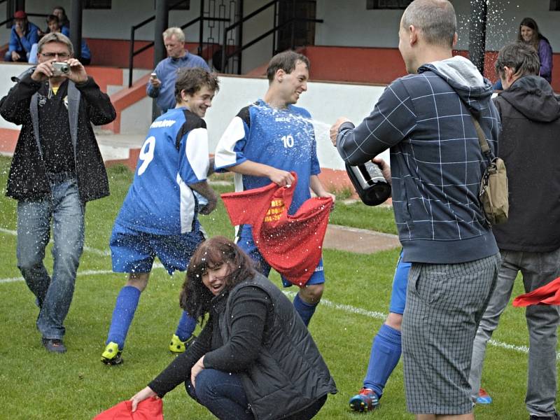 Finále okresního poháru dorostu mezi SK Pavlíkov - Sparta Řevničov. Pavlíkovští vyhráli dvakrát (5:1 a 2:0)