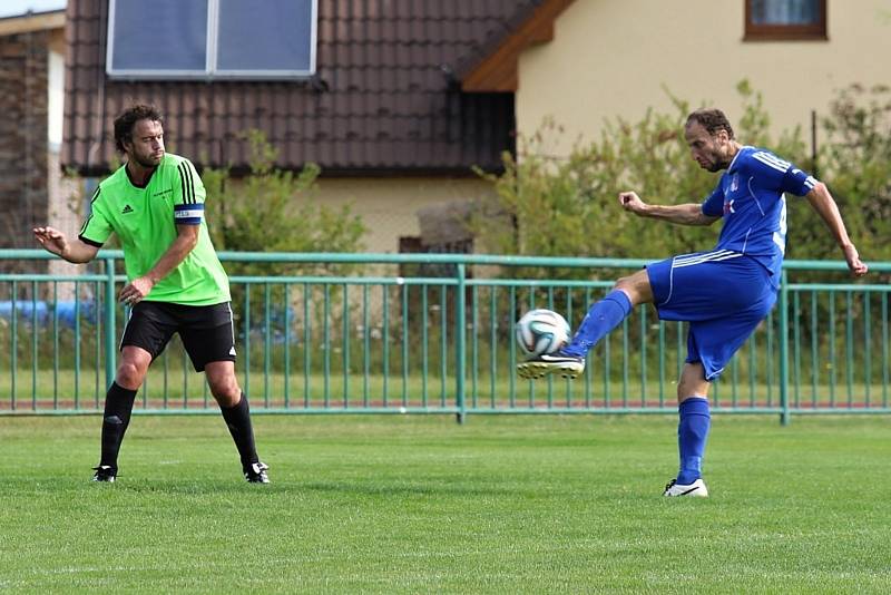 Olympie zdolala ve šlágru 3. kola okresního přeboru Městečko 2:1.