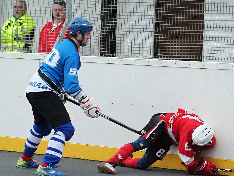 Hokejbalisté HBC Rakovník prohráli s Letohradem až po penaltách, když v základní hrací době skončil duel nerozhodně 2:2.