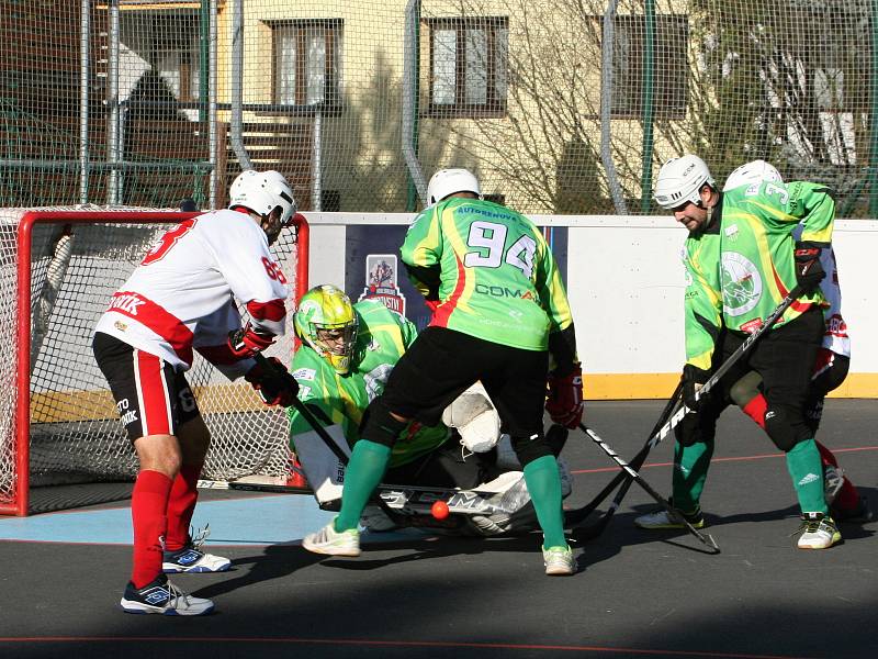 Rakovničtí hokejbalisté v dalším kole extraligy prohráli se Sudoměřicemi 2:5.