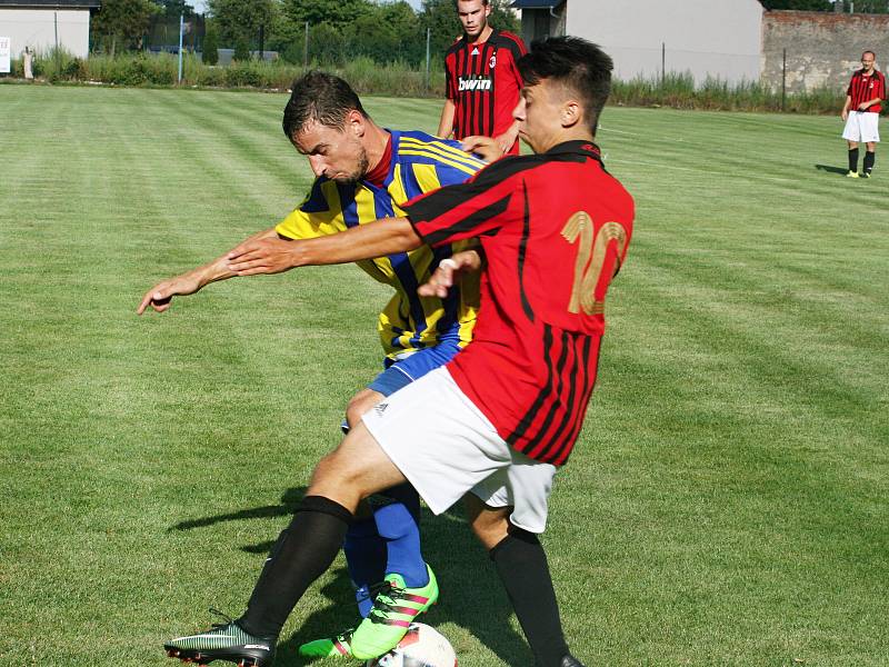 Fotbalisté Mšece prohráli v prvním přípravném duelu se Lhotou 0:2.