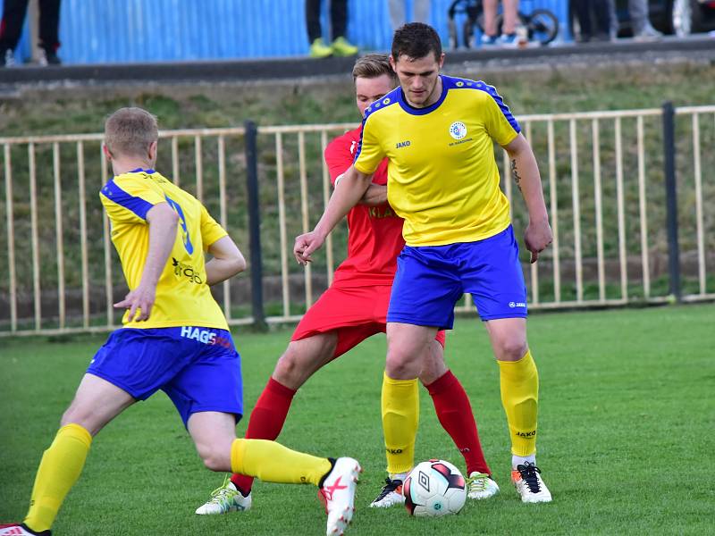 Fotbalisté SK Rakovník v divizní dohrávce smetli Klatovy 4:0.