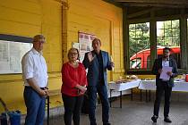 Na vlakovém nádraží v Čisté se 10. září 2021 uskutečnila veřejná debata nad rušením a omezením vlakových spojů, které se mj. zúčastnil i ministr dopravy Karel Havlíček.