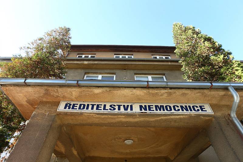 Areál Masarykovy nemocnice v Rakovníku.