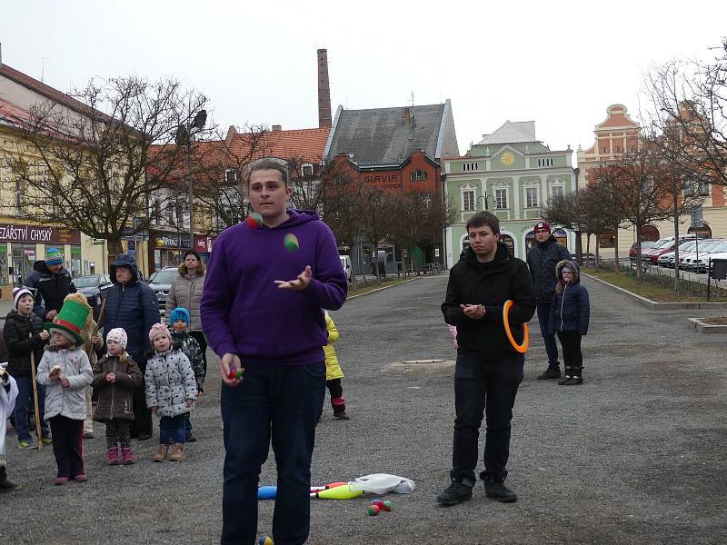 Hlavním tématem masopustu v Rakovníku byla zima.