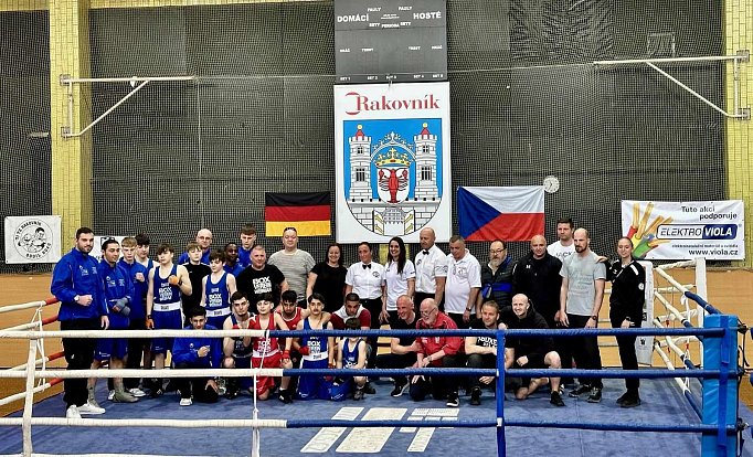 TJ TZ Rakovník uspořádal ve sportovní hale den plný boxu.