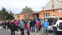 6. ročníku novoročního pochodu Lišanské šlapky se zúčastnilo 183 lidí. Trasa byla dlouhá pět kilometrů a vedla kolem obce.