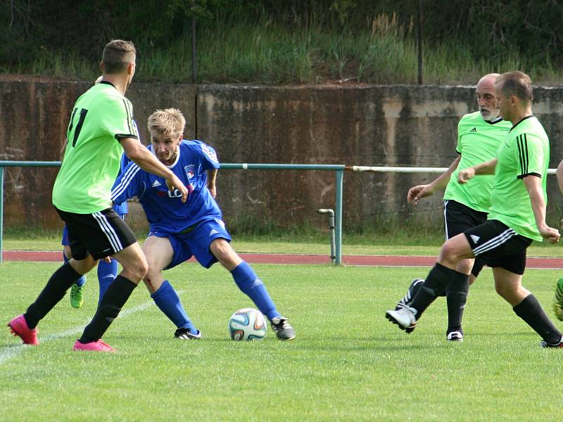 Fotbalisté Olympie Rakovník porazili ve 3. kole okresního přeboru Městečko 2:1.