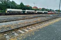 Srážka rychlíku s chodcem zastavila provoz na trati u Rakovníka. Ilustrační foto