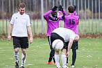 Fotbalisté Lužné prohráli v derby s béčkem Tatranu 1:5.