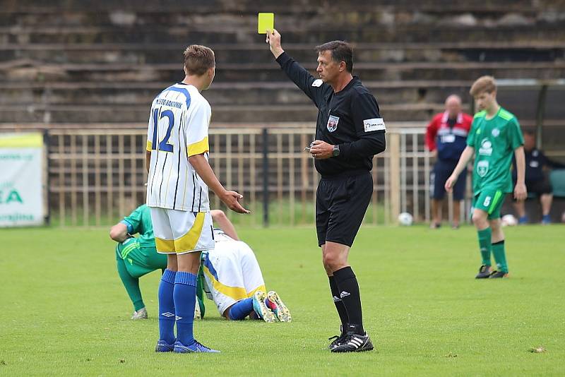 Z fotbalového utkání I.B třídy SK Rakovník B - Hostouň B (2:5)