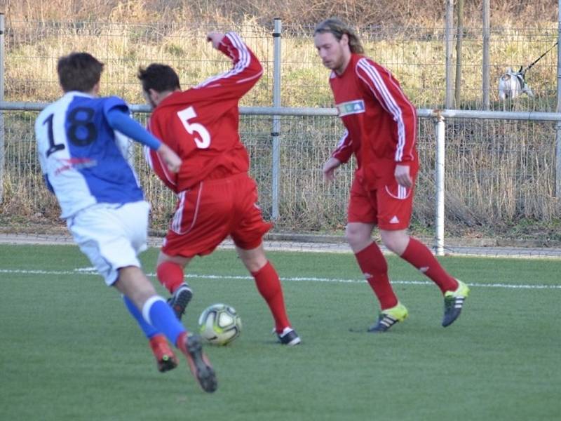 Z přípravného fotbalového utkání Nové Strašecí - Doksy (3:0)