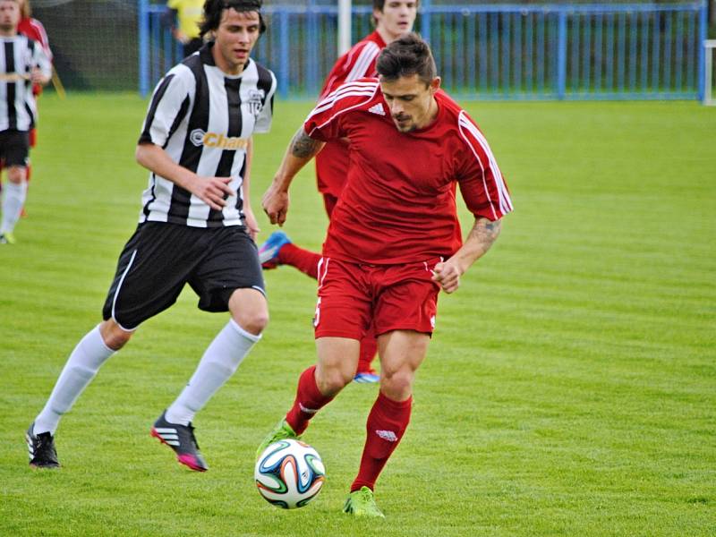 Sokol Nové Strašecí - MFK Dobříš 1:4 (0:2), jaro 2014, KP