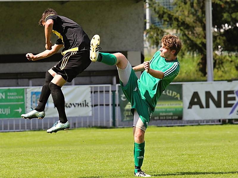 Rezerva Tatranu v generálce na I. B třídu rozstřílela Vroutek 5:2.