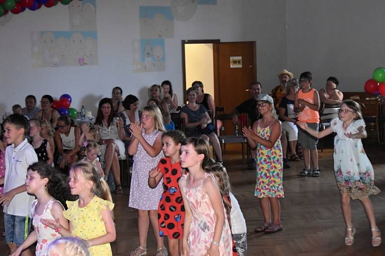 V rakovnickém Domě osvěty se uskutečnila tradiční akce S Agátkou na prázdniny.