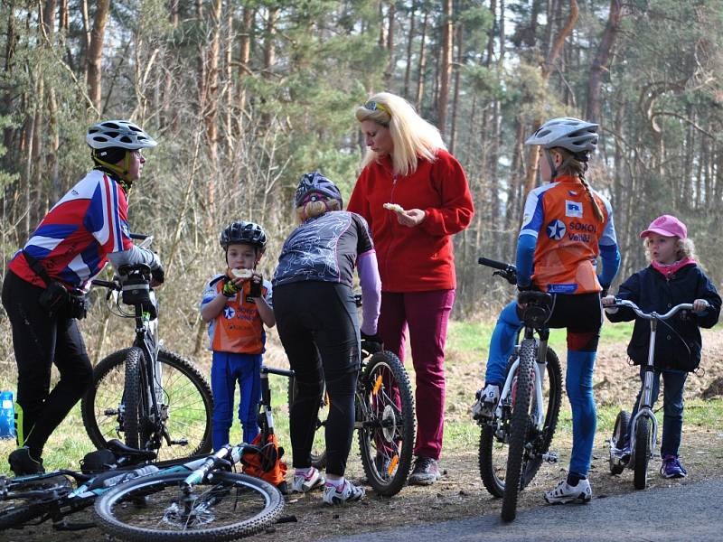 První závod druhého ročníku LOKO MTB Cupu 2015 Rakovník