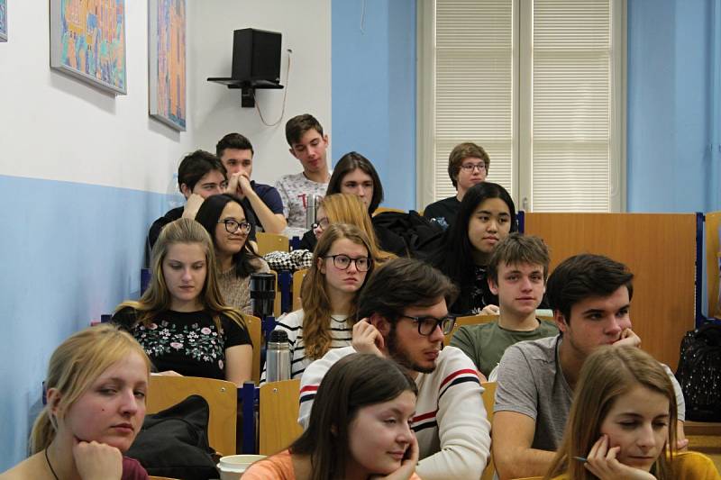 11. Vědecká chemická konference v Gymnáziu Zikmunda Wintra v Rakovníku.