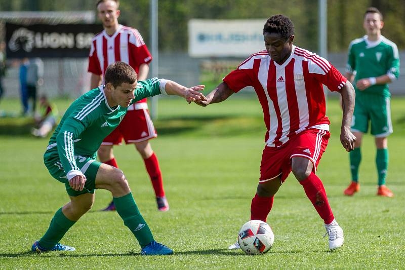 Fotbalová divize B: Brozany - Rakovník 1:2.