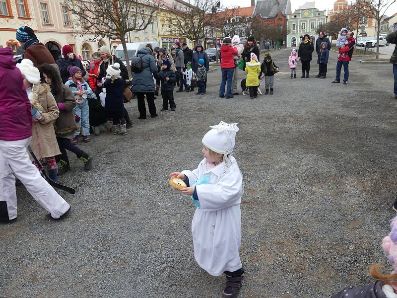 Hlavním tématem masopustu v Rakovníku byla zima.