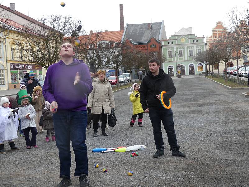 Hlavním tématem masopustu v Rakovníku byla zima.