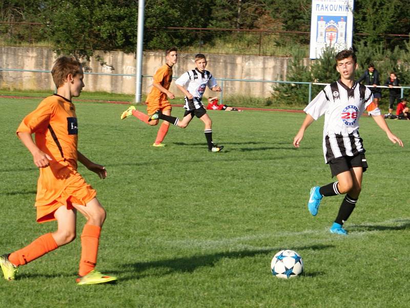 V mládežnickém fotbalovém turnaji MRak Cup triumfovala v kategorii U14 Vlašim, v kategorii U15 byl nejlepší Motorlet. 