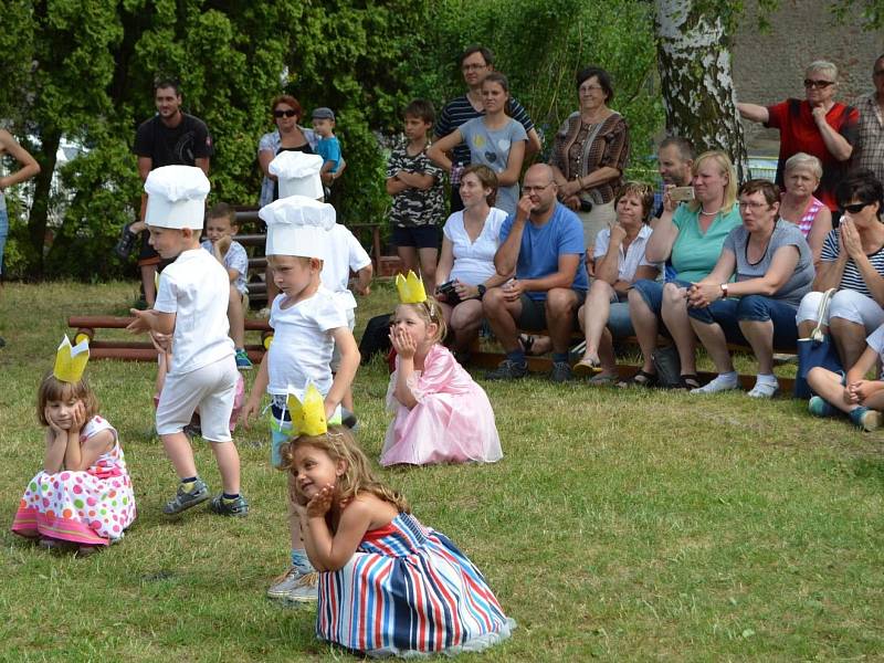 Rozloučení se školáky v Mateřské škole Ruda.