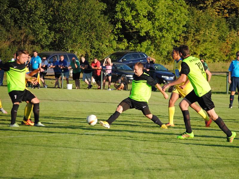 FK Kněževes - SK Rakovník 2:4 (1:2). Postupuje Rakovník