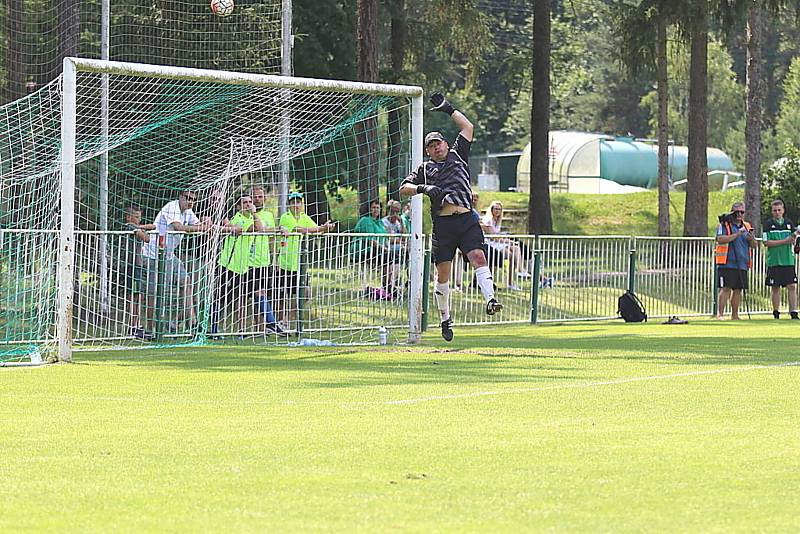 V závěrečném derby I. B třídy porazil Tatran Lužnou 3:0.