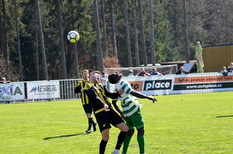 Z divizního fotbalového utkání Tatran Rakovník - Březová (4:0)