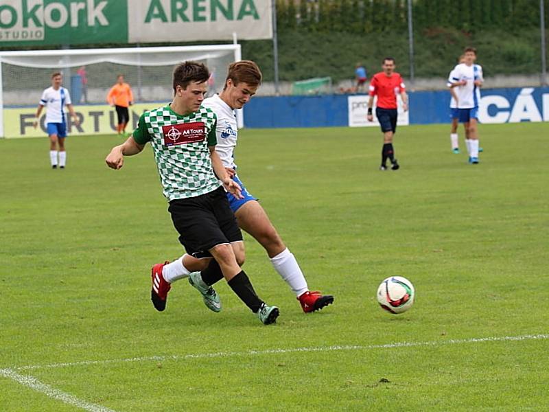 Starší dorost Tatranu vyhrál v Králově Dvoře 2:0, mladší prohrál 1:4.