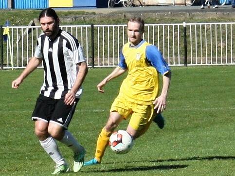 Fotbalisté SK Rakovník porazili v prvním jarním kole krajského přeboru Mnichovo Hradiště 4:0.