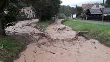 Blesková povodeň se přehnala obcí Lašovice.