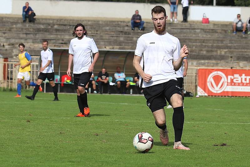 Z fotbalového utkání I.A třídy SK Rakovník B - Chlumec (0:3)