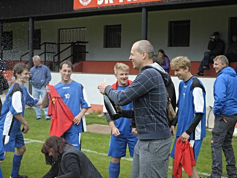 Finále okresního poháru dorostu mezi SK Pavlíkov - Sparta Řevničov. Pavlíkovští vyhráli dvakrát (5:1 a 2:0)