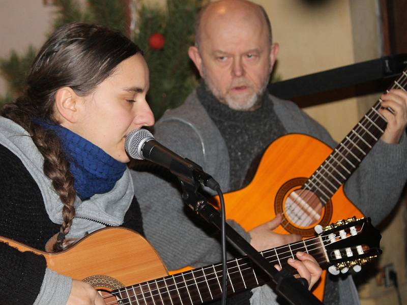 Adventní koncert ve Skryjích