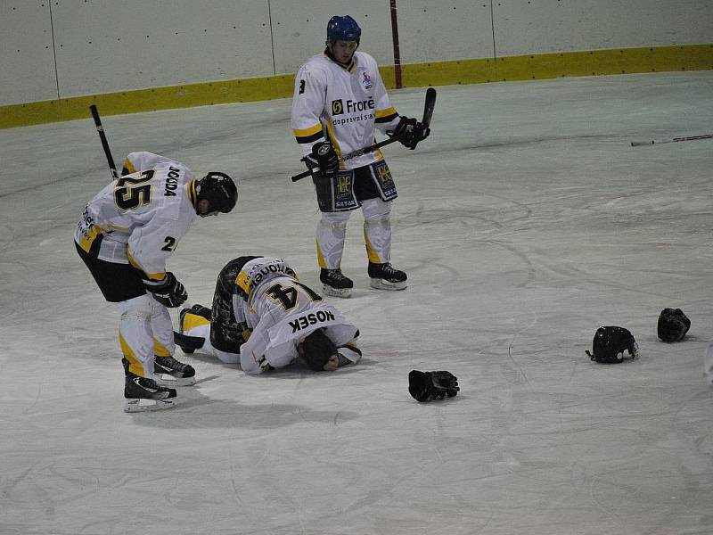 HC Rakovník - UHK Lev Slaný 0:4