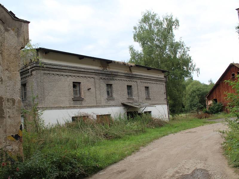 Pila v Kostelíku dnes, patnáct let po povodních.